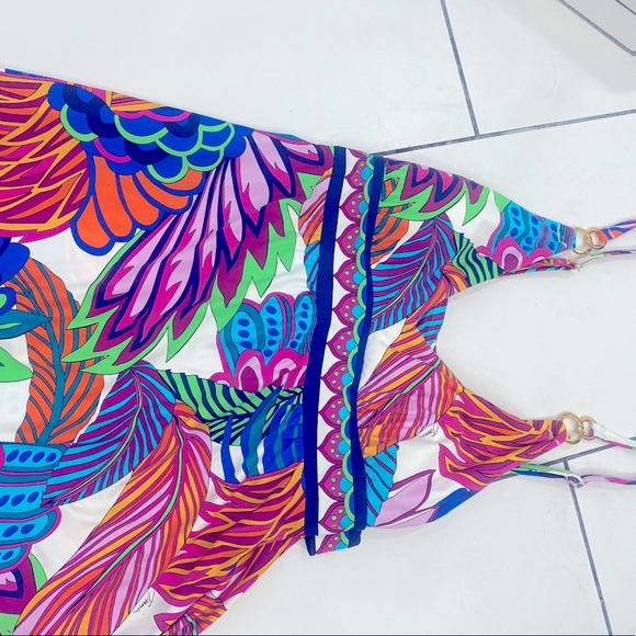 Trina Turk maxi sundress. Like new - Picture 3 of 5
